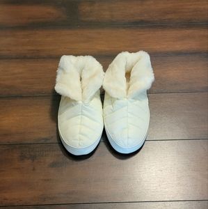 Vintage Deerfoams  Boots / Slippers